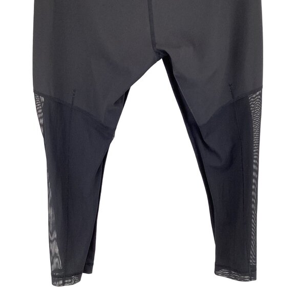 Lululemon Crop Leggings Size 6 Womens Black & Pink Breathe Easy Capri Mesh Back - Picture 7 of 7